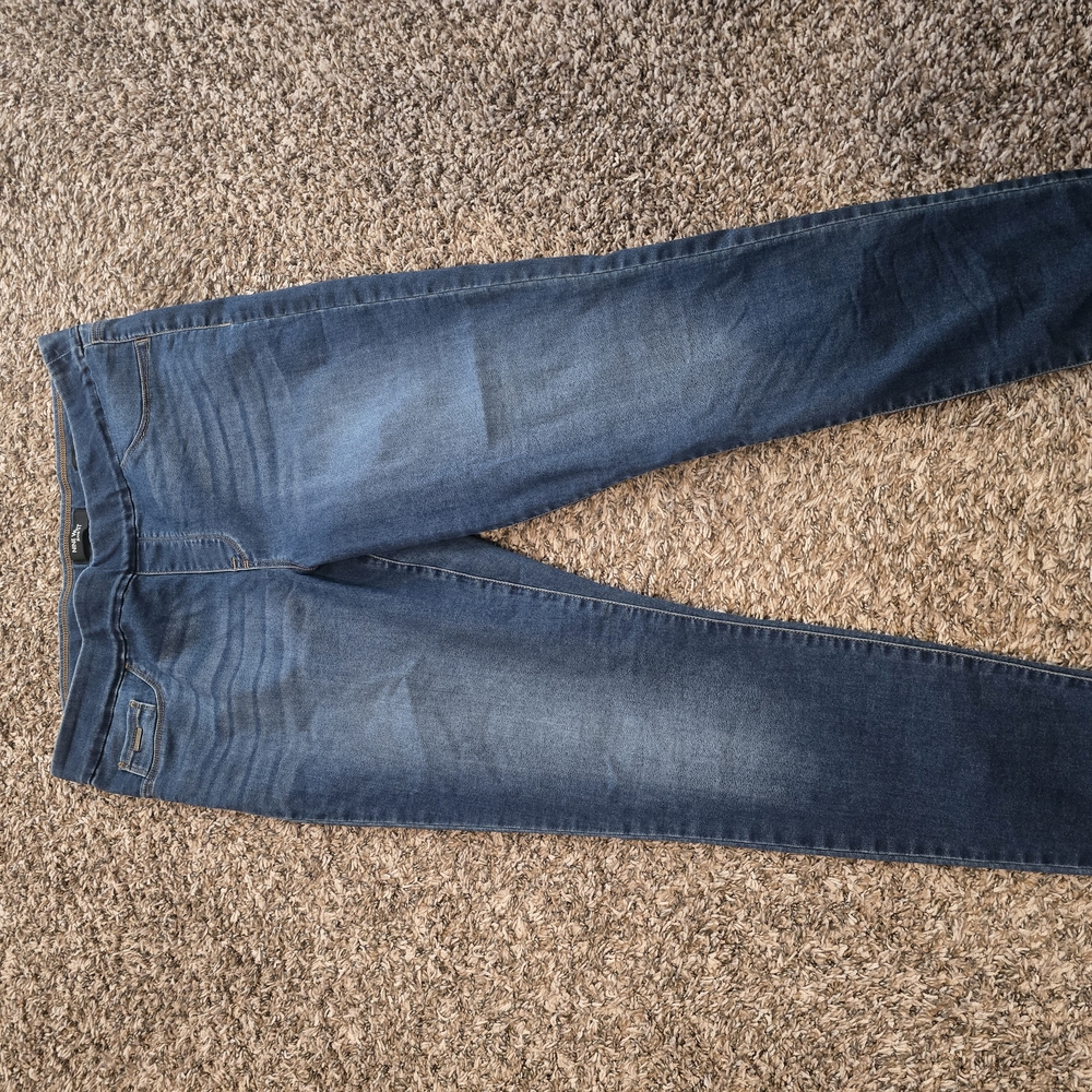 Women's Blue Jeans